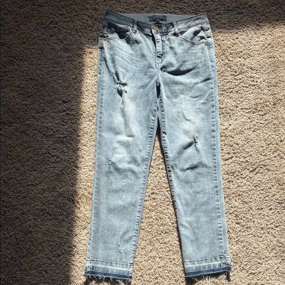 Wit & Wisdom Light Blue Distressed Ankle Jeans